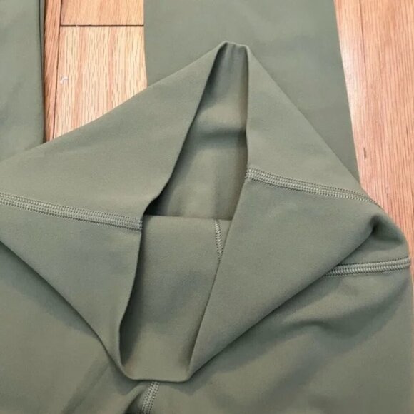 Lululemon Align Pant 25 Inch Rosemary Green Size 0 25" inseam - Picture 2 of 4